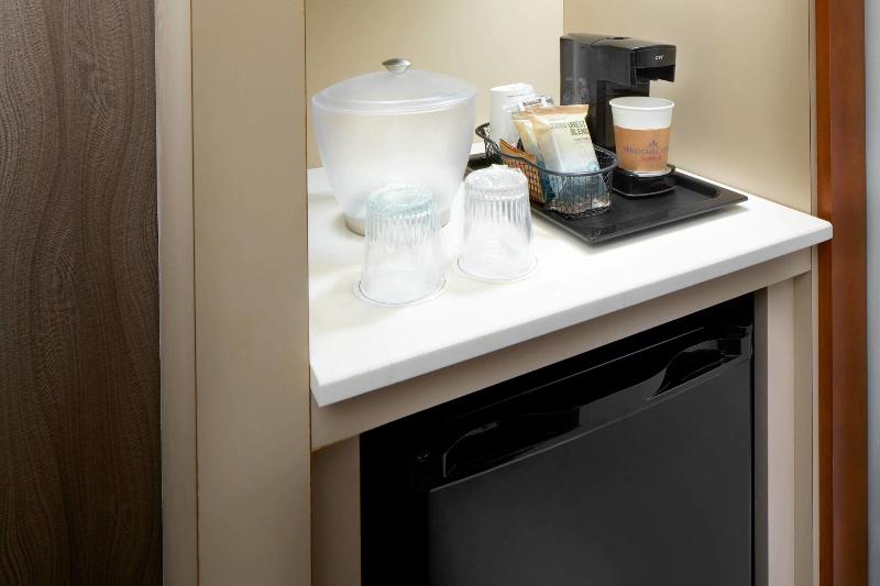 带大床的套房, Springhill Suites Houston Nasa/webster