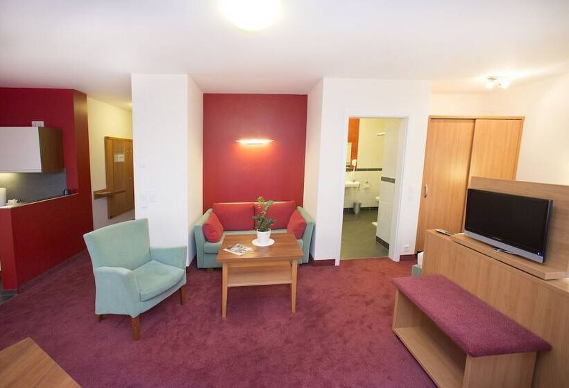 주니어 스위트, Weisses Lamm