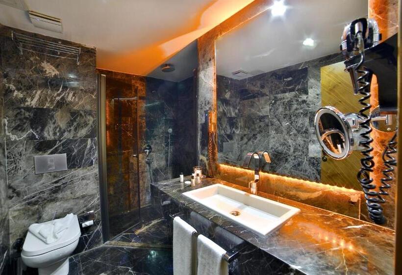 اتاق استاندارد, Zimmer Bosphorus