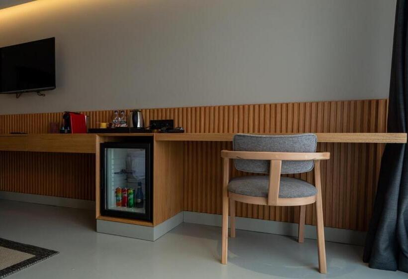 اتاق لوکس با چشمانداز, Zimmer Bosphorus