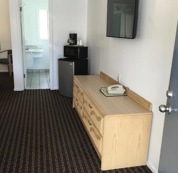 2ダブルベッドのスタンダードルーム, Lark Motel Willits