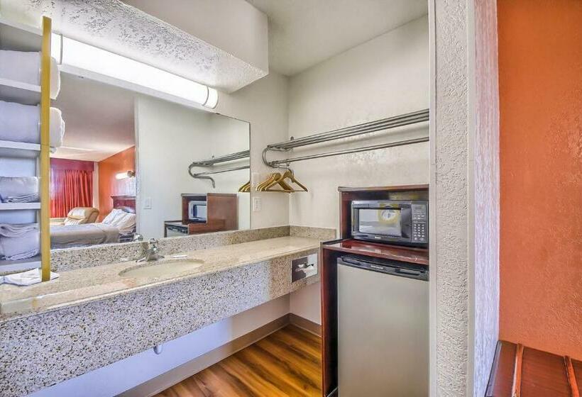 غرفة ديلوكس, Hillcrest Inn & Suites Ozona