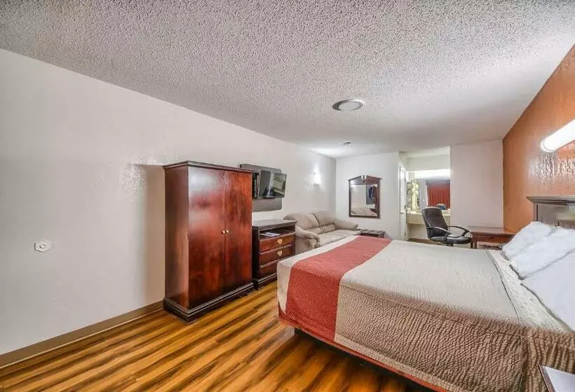 キングサイズベッドのデラックスルーム, Hillcrest Inn & Suites Ozona