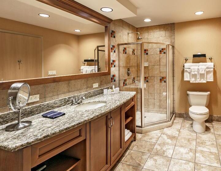 غرفة قياسية سرير كينج, Sky Ute Casino Resort