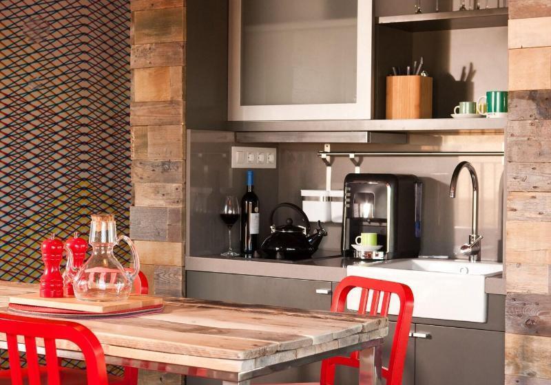 سوییت سوپریور, Generator Barcelona