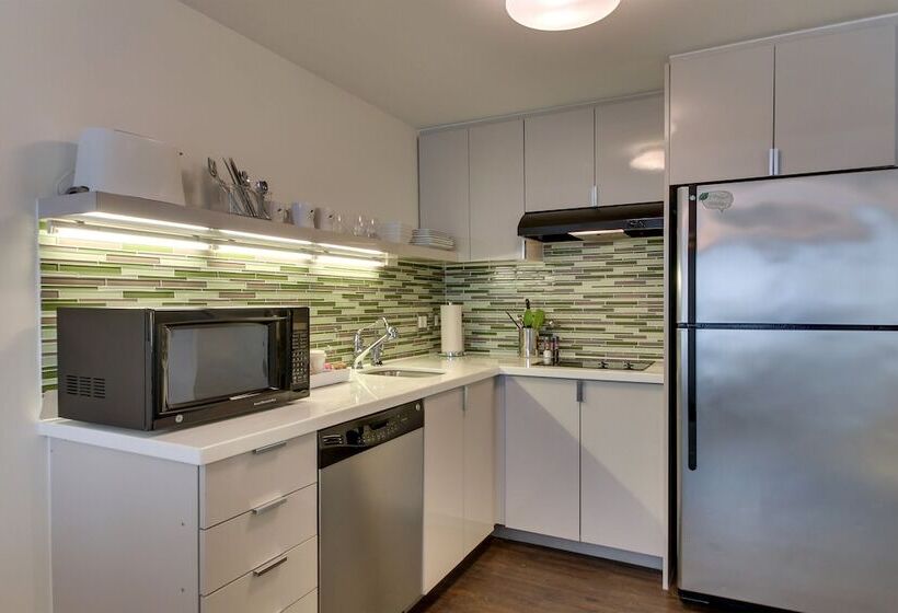 スイート, Element Ewing Princeton