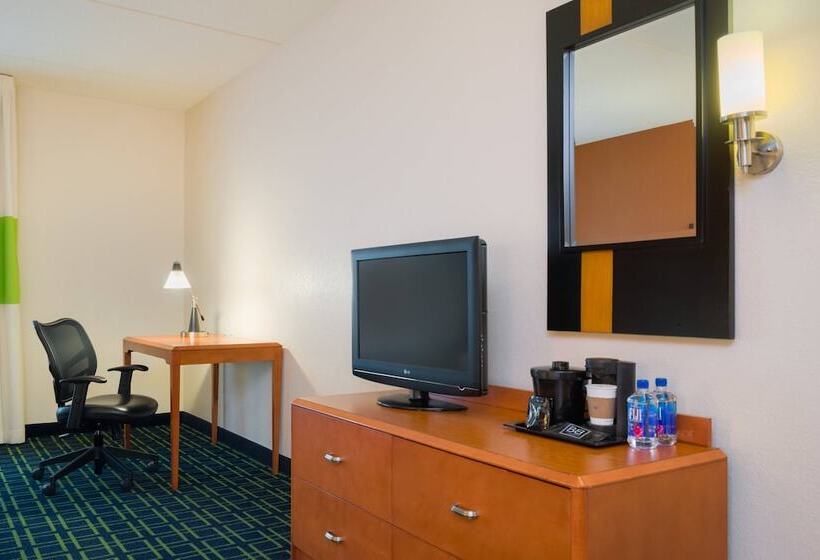 ２ダブルベッドのスタンダードルーム, Fairfield Inn & Suites Lock Haven