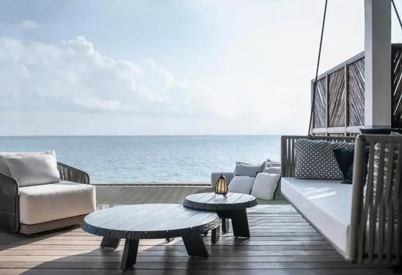 ویلای یک اتاق خوابه با استخر شنا, Four Seasons Resort Maldives At Landaa Giraavaru