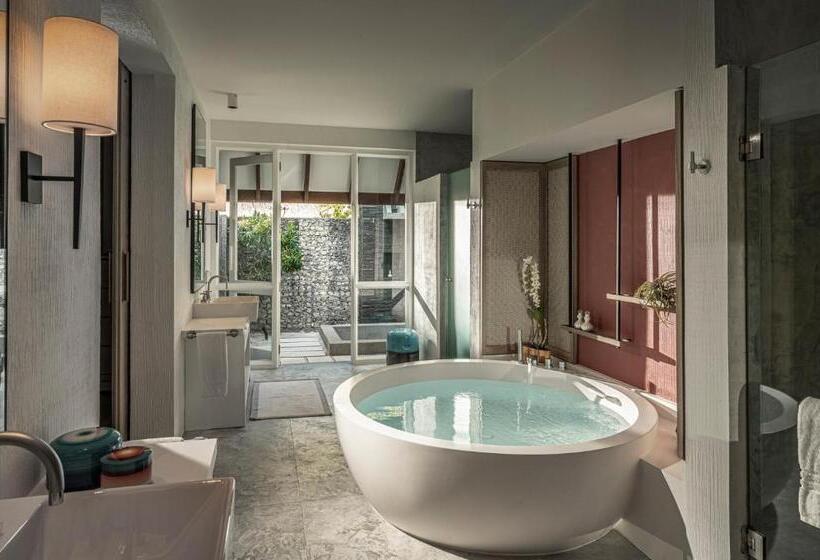 ویلای یک اتاق خوابه با استخر شنا, Four Seasons Resort Maldives At Landaa Giraavaru