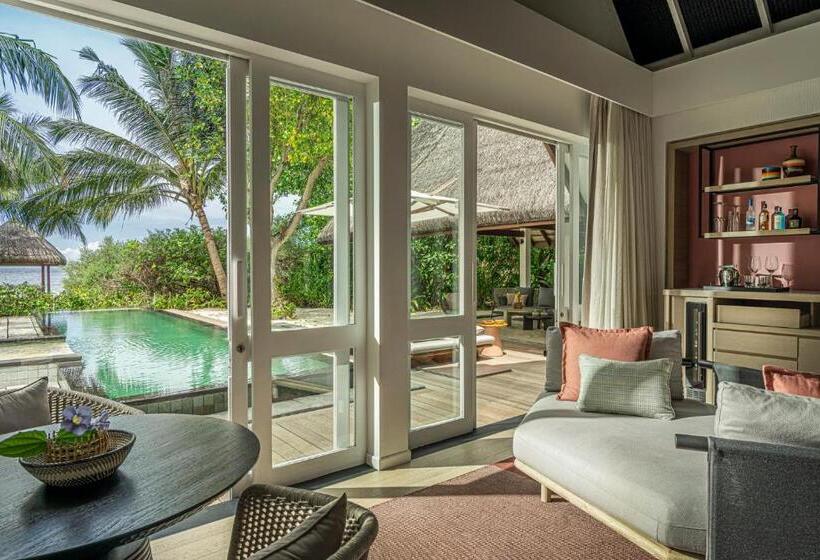 ویلای یک اتاق خوابه با استخر شنا, Four Seasons Resort Maldives At Landaa Giraavaru