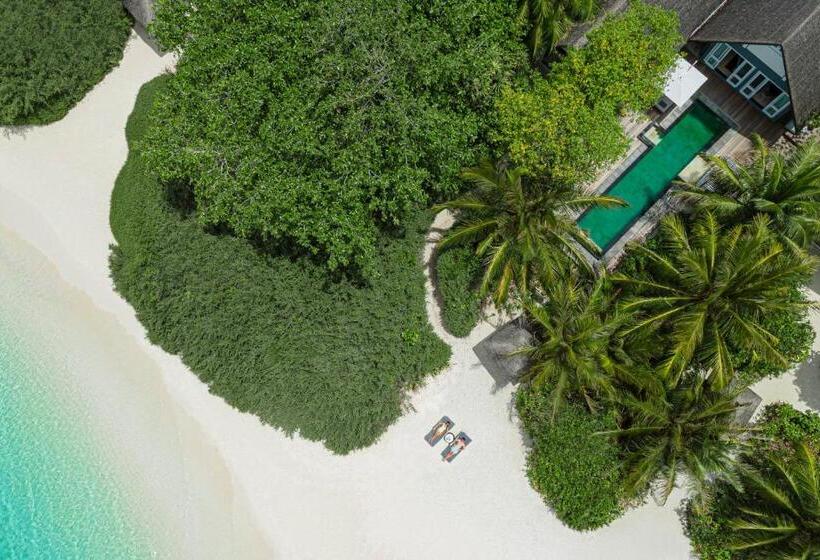 ویلای یک اتاق خوابه با استخر شنا, Four Seasons Resort Maldives At Landaa Giraavaru