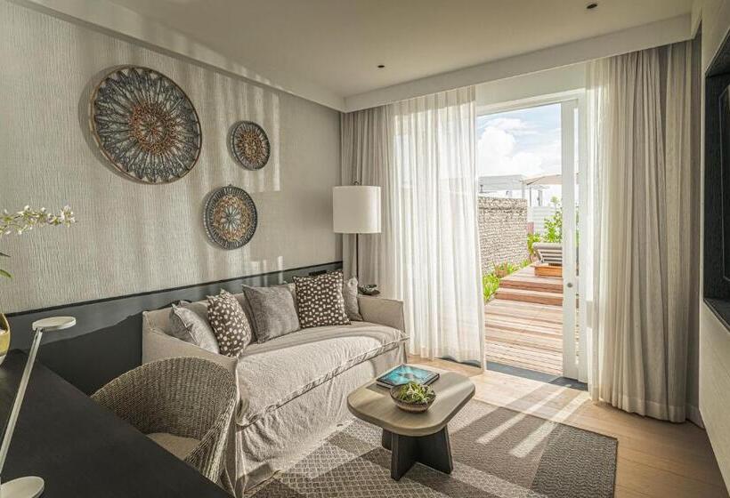 بنگله خانوادگی, Four Seasons Resort Maldives At Landaa Giraavaru