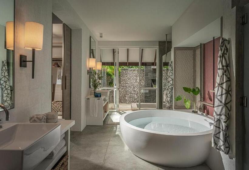 ویلای یک اتاق خوابه با استخر شنا, Four Seasons Resort Maldives At Landaa Giraavaru