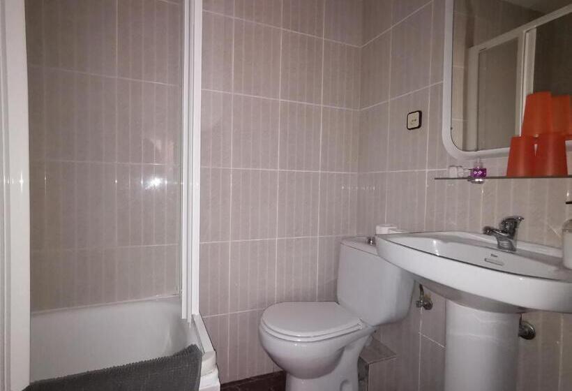 Номер Стандарт Вид на Город, Barcelona City Street