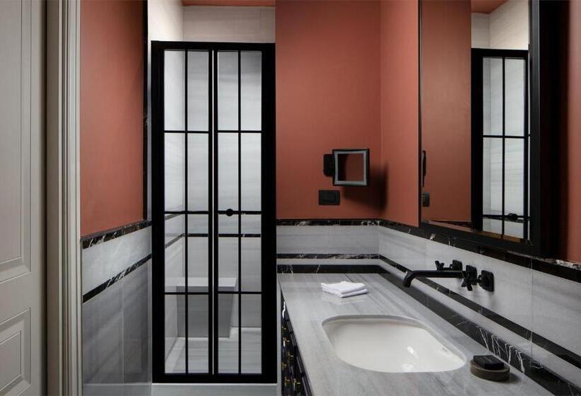 Deluxe Room City View, Adahan Decamondo Pera, Autograph Collection