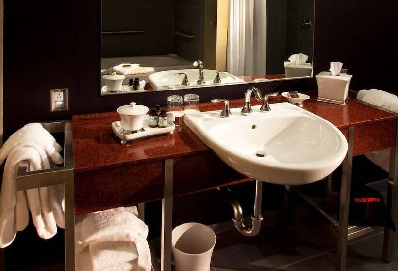 디럭스 룸, Spark By Hilton Artesia