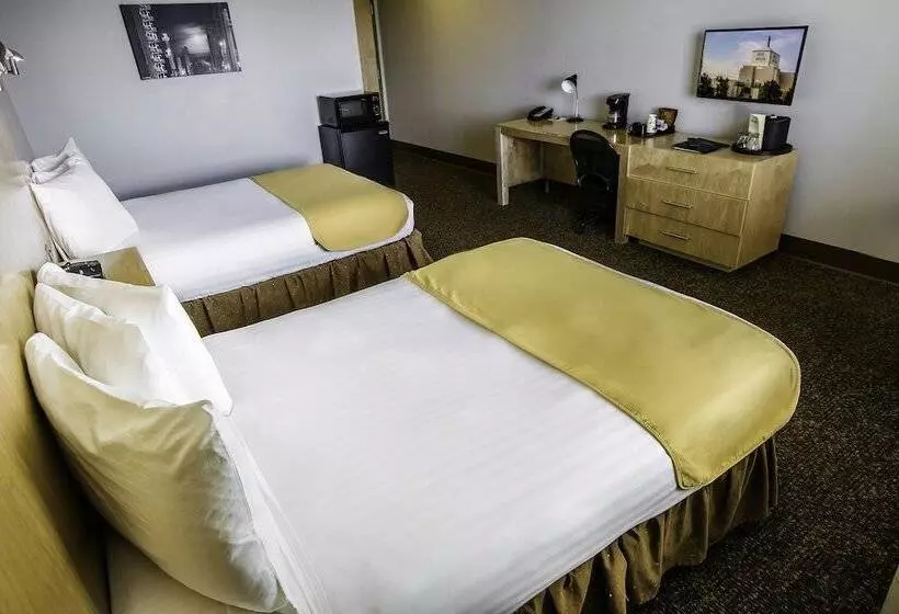 デラックスルーム, Spark By Hilton Artesia