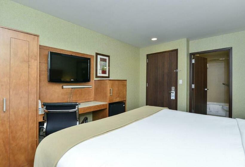 اتاق استاندارد با تخت بزرگ, Holiday Inn Express Manhattan Midtown West, An Ihg
