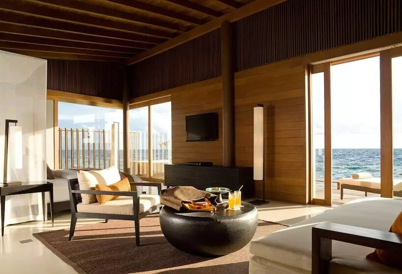 ویلای 1 خوابه, Park Hyatt Maldives Hadahaa