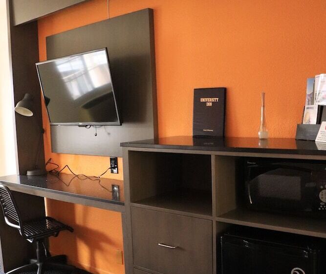 חדר סטנדרט שתי מיטות זוגיות, University Inn