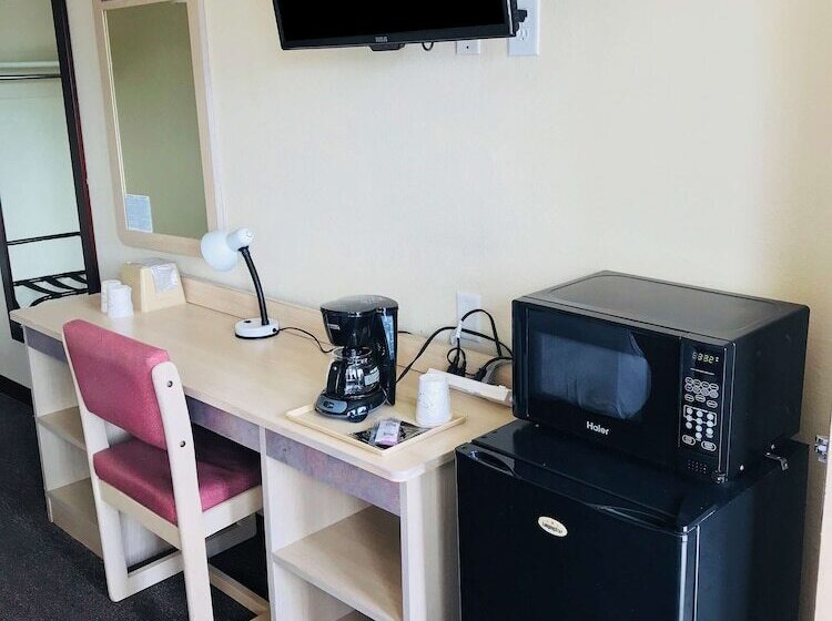 חדר סטנדרט שתי מיטות זוגיות, Americas Best Value Inn Lake City