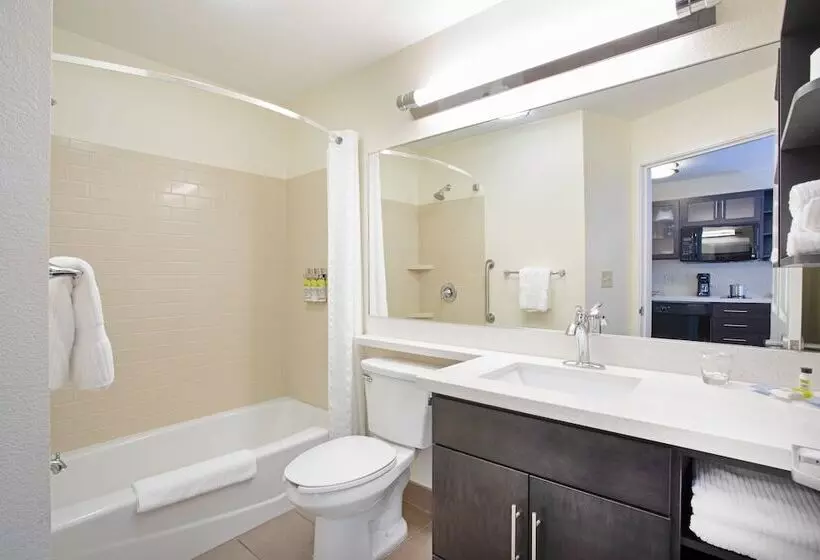 スタンダードスタジオ, Candlewood Suites Manhattan, An Ihg
