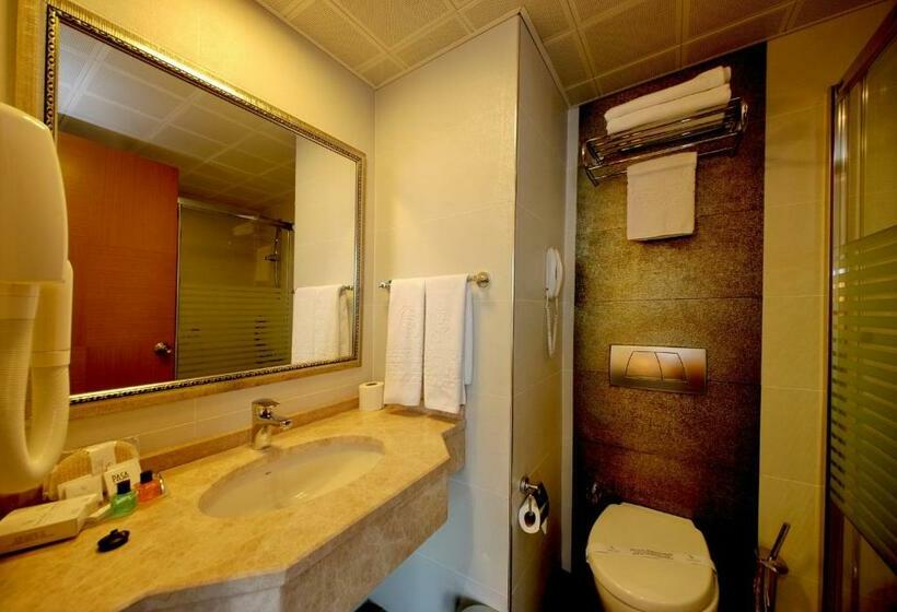 غرفة سوبيريور, Golden Rock Beach