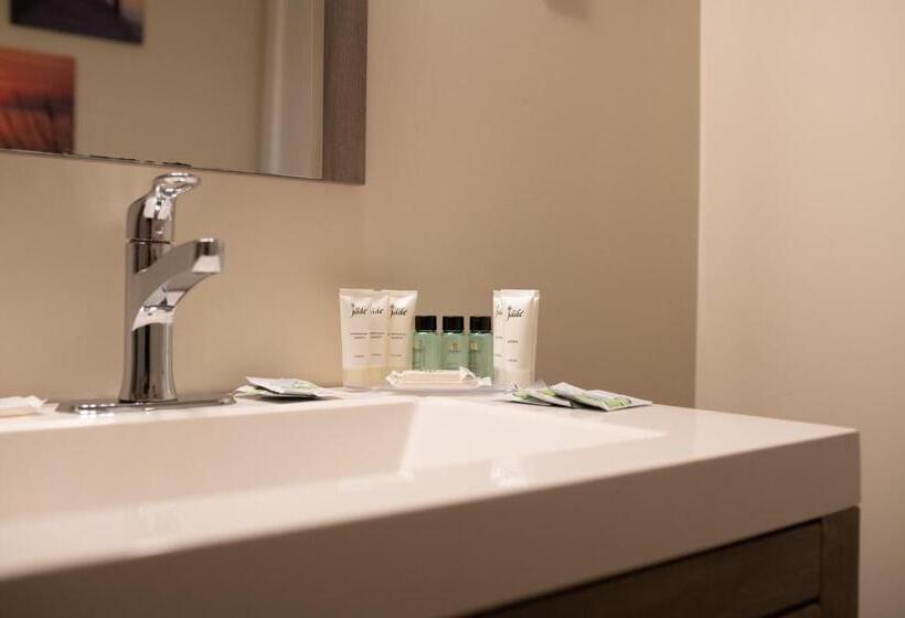 Семейный Номер Боковой Вид на Море, Ledges By The Bay