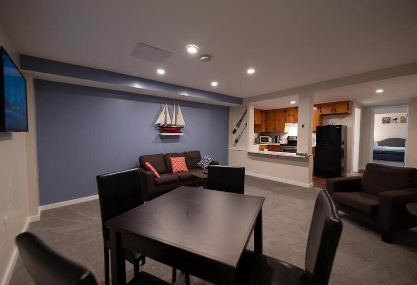 Семейный Номер Боковой Вид на Море, Ledges By The Bay