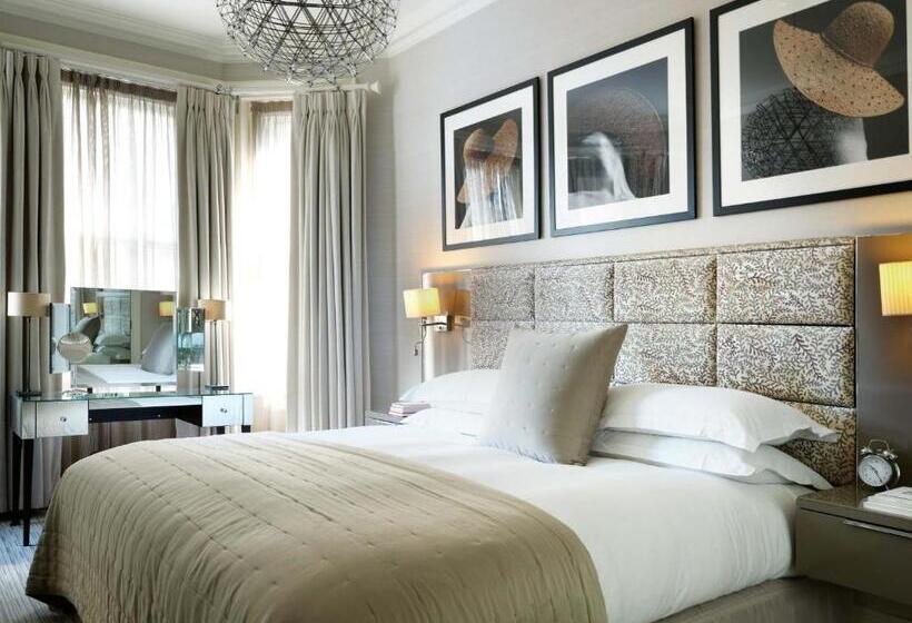 شقة غرفة واحدة, The Athenaeum Hotel & Residences