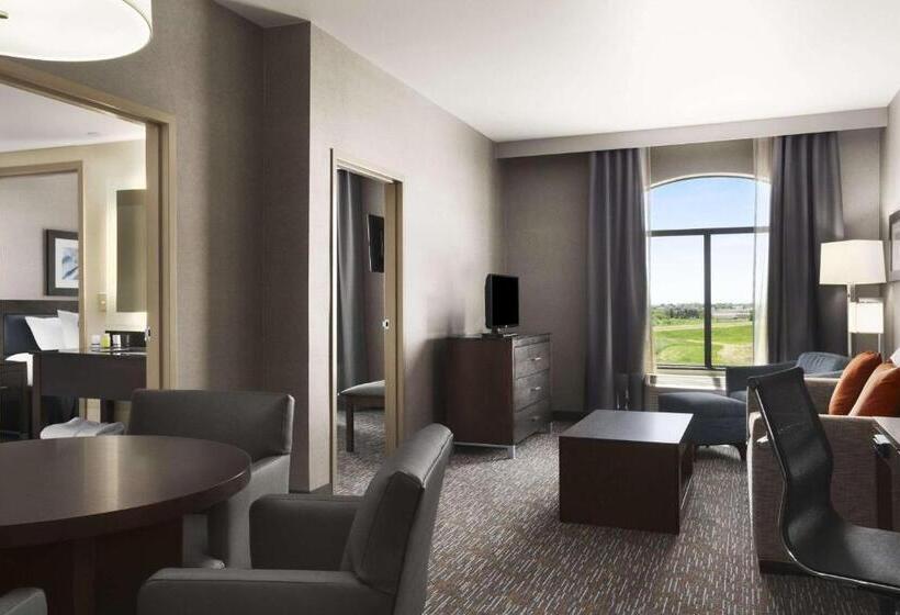 스위트 킹사이즈 침대, Wingate By Wyndham Bismarck