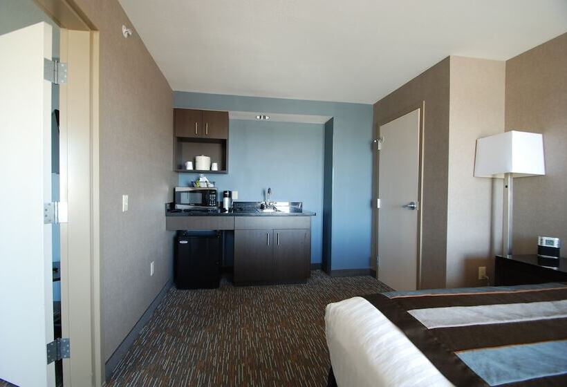 스위트, Wingate By Wyndham Bismarck