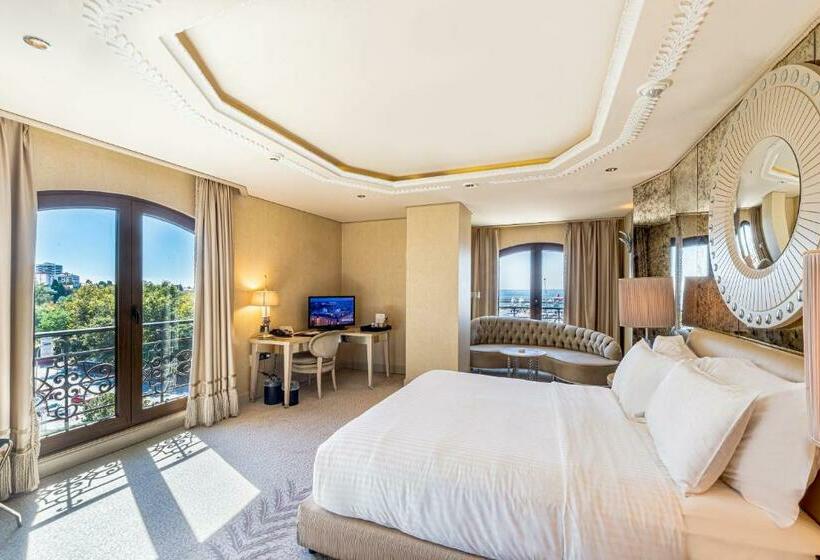 キングサイズベッドのスタンダードルーム, Wyndham Grand Istanbul Kalamış Marina