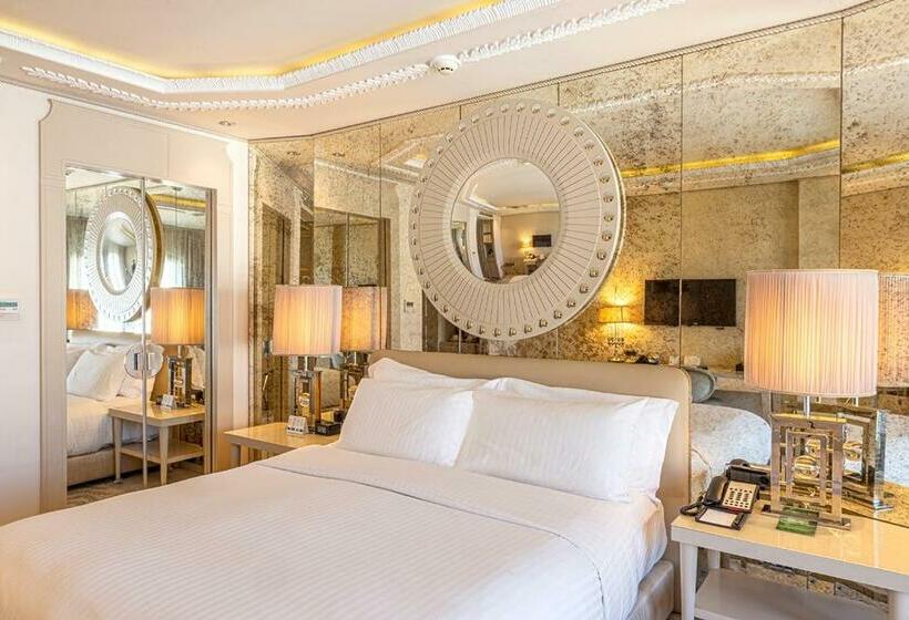 キングサイズベッドのデラックスルーム, Wyndham Grand Istanbul Kalamış Marina