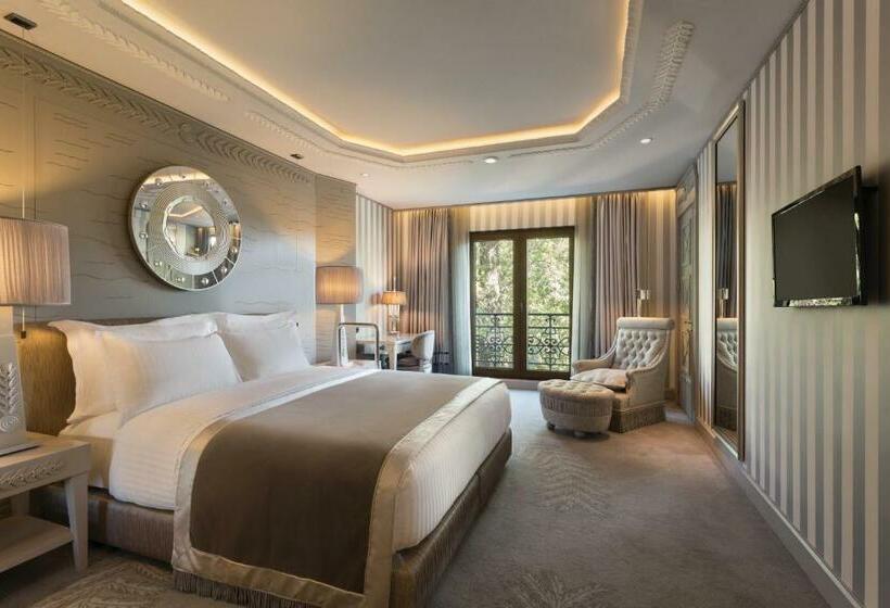 キングサイズベッド、シティビューデラックスルーム, Wyndham Grand Istanbul Kalamış Marina