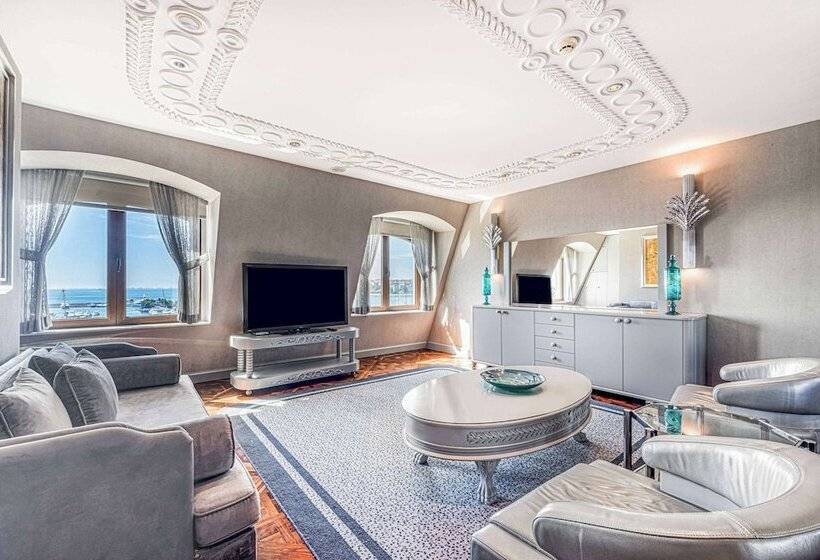 海の見えるエクゼクティブスイート, Wyndham Grand Istanbul Kalamış Marina