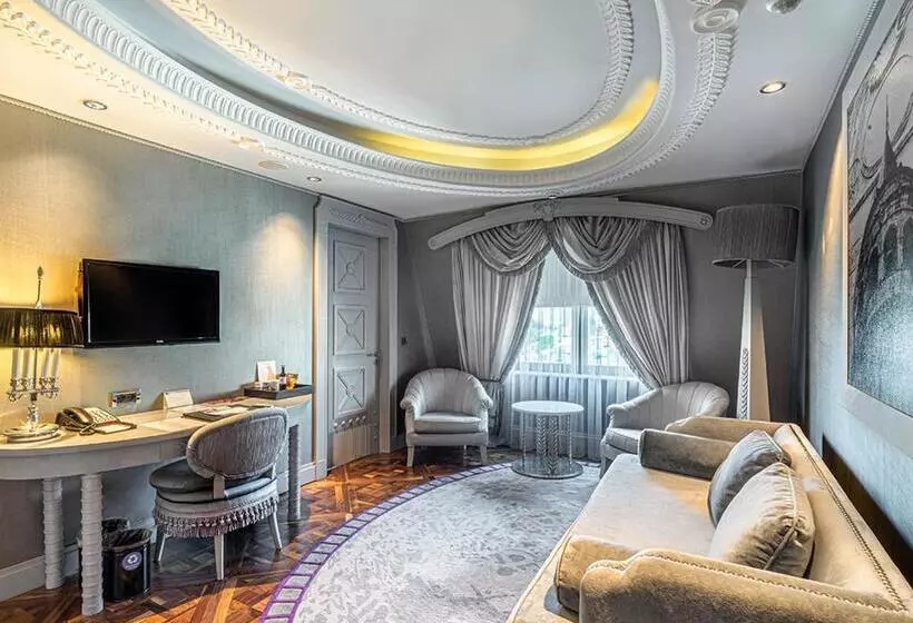 海の見えるエクゼクティブスイート, Wyndham Grand Istanbul Kalamış Marina