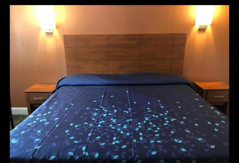 스위트 킹사이즈 침대, Skyview Motor Inn