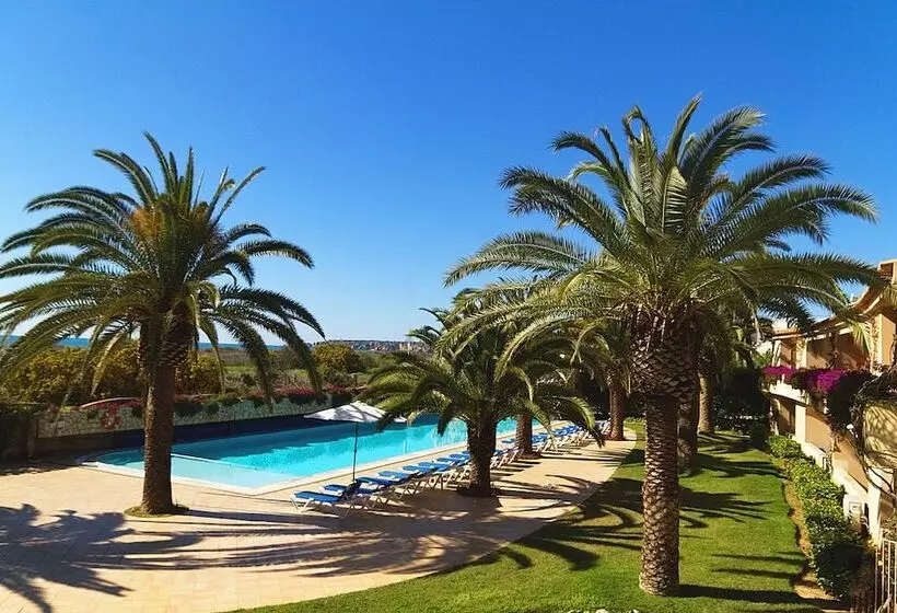 1 Bedroom Apartment, Vila Palmeira Beach Resort