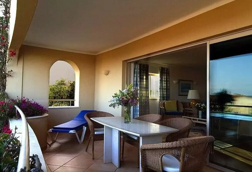 1 Bedroom Apartment, Vila Palmeira Beach Resort