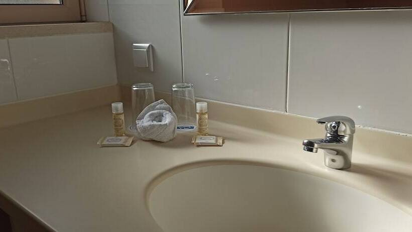 Апартаменты 2 Спальни, Vila Palmeira Beach Resort