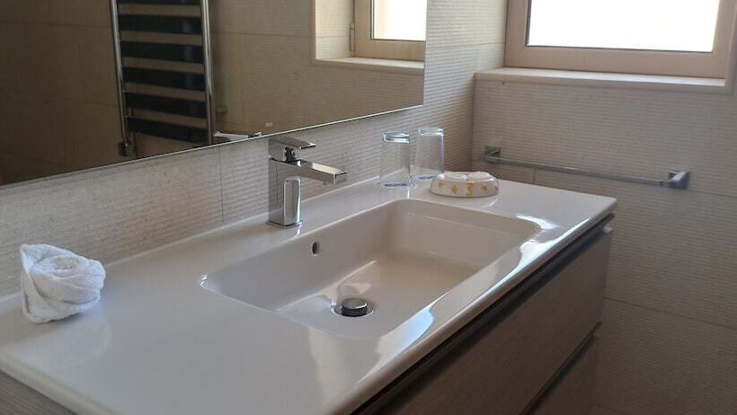 Апартаменты 2 Спальни, Vila Palmeira Beach Resort