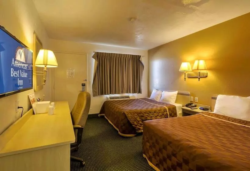 ２ダブルベッドのスタンダードルーム, Americas Best Value Inn Amarillo Airport/grand Street
