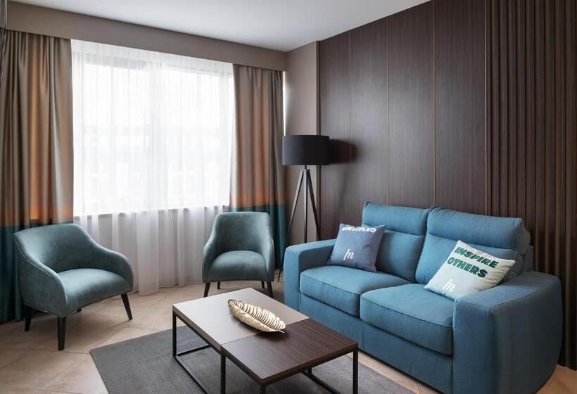 جناح سرير كينج, Seepark Hotel Murten