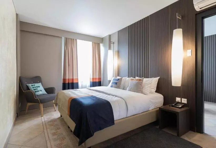 キングサイズベッドのスイートルーム, Seepark Hotel Murten