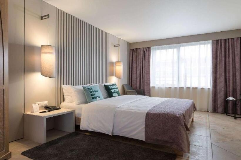 اتاق استاندارد, Seepark Hotel Murten