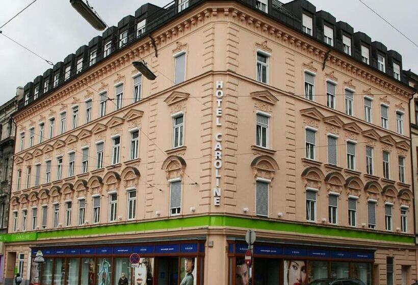 اتاق استاندارد سه نفره, Caroline