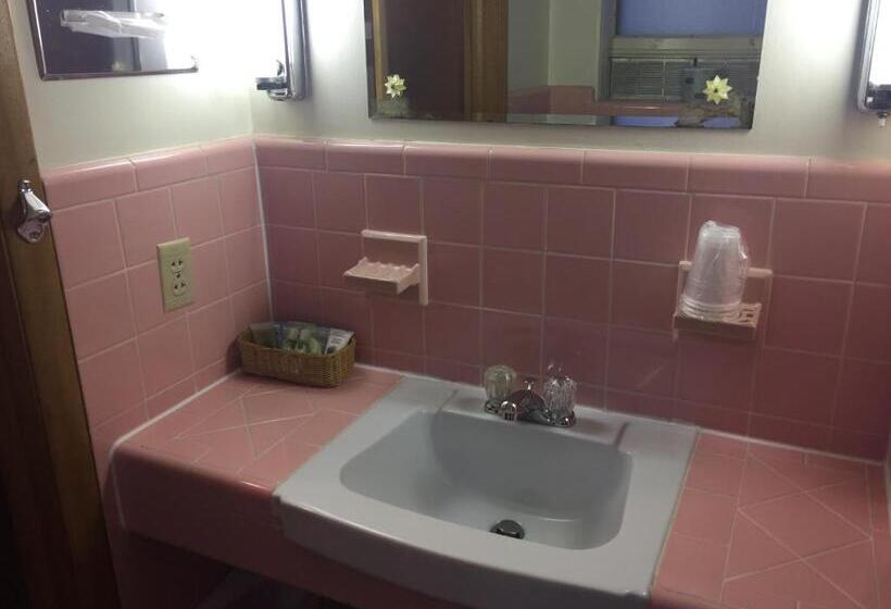 Стандартный Номер Кровать Кинг, Mansion House Motel