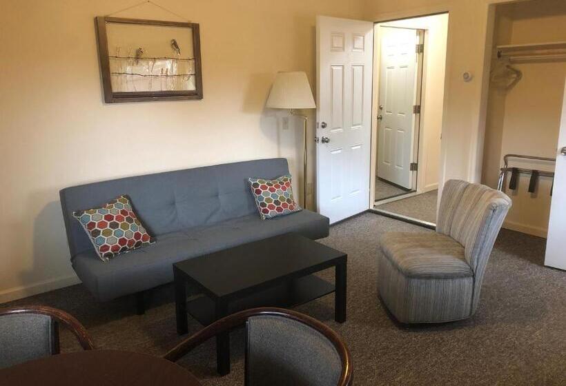 جناح مزوَّد بشرفة, Mansion House Motel