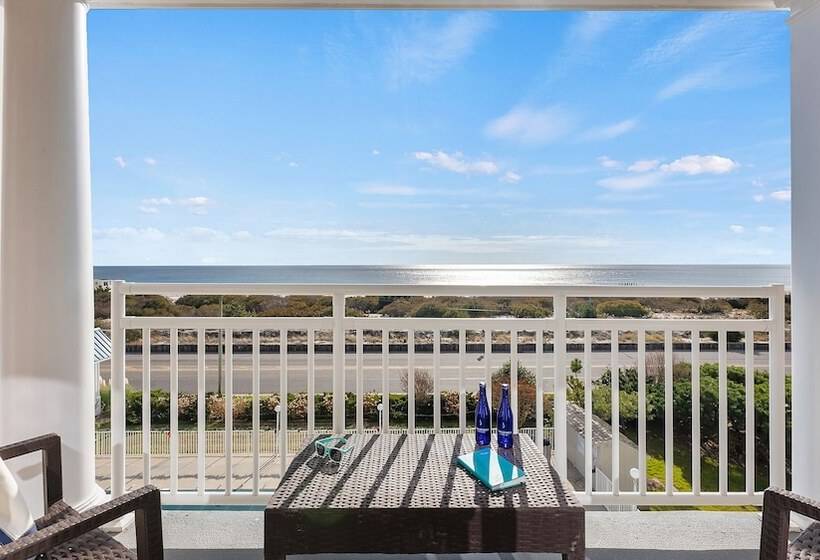 高级海景房, La Mer Beachfront Resort